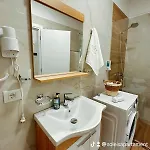 Solei's Τίρανα